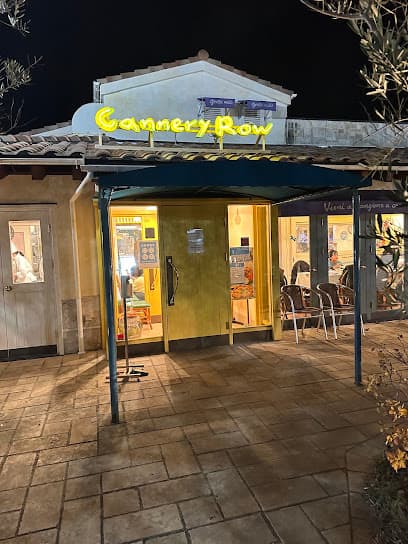 キャナリィ・ロウ 四日市店